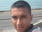 funny Colombia man Carlos from Armenia CO5683