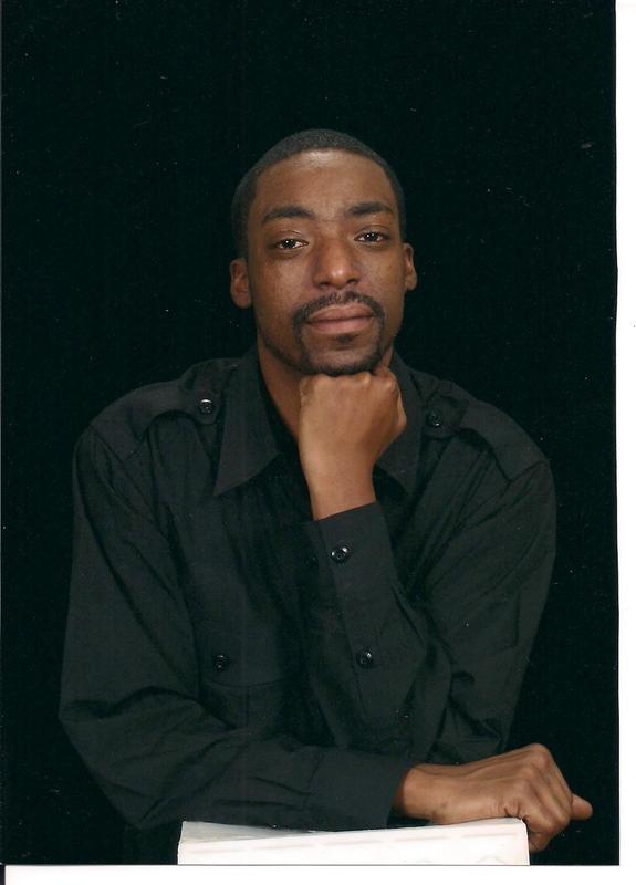 Date this fun United States man Kenny from Tampa US8407