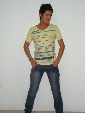 Date this voluptuous Colombia man Juan camilo from Manizales CO5740