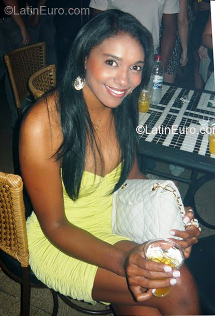 Date this passionate Brazil girl Elisangela from Barretos BR4212