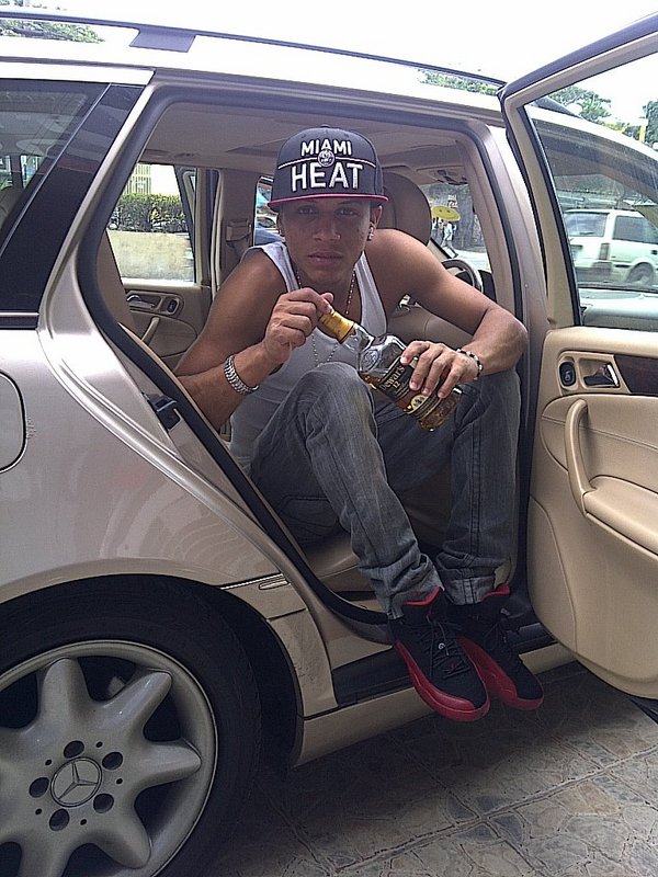 Date this voluptuous Dominican Republic man Willy from Santo Domingo DO5787