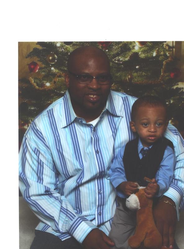 Date this attractive United States man Pitoe from Las Vegas US8490