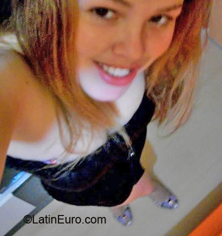 Date this charming Brazil girl Rubia from Brusque BR4292