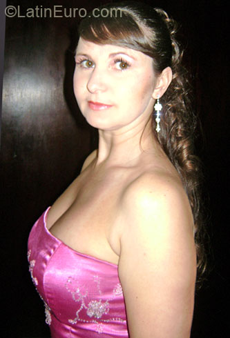 Date this lovely Brazil girl Marcia from Curitiba BR4478