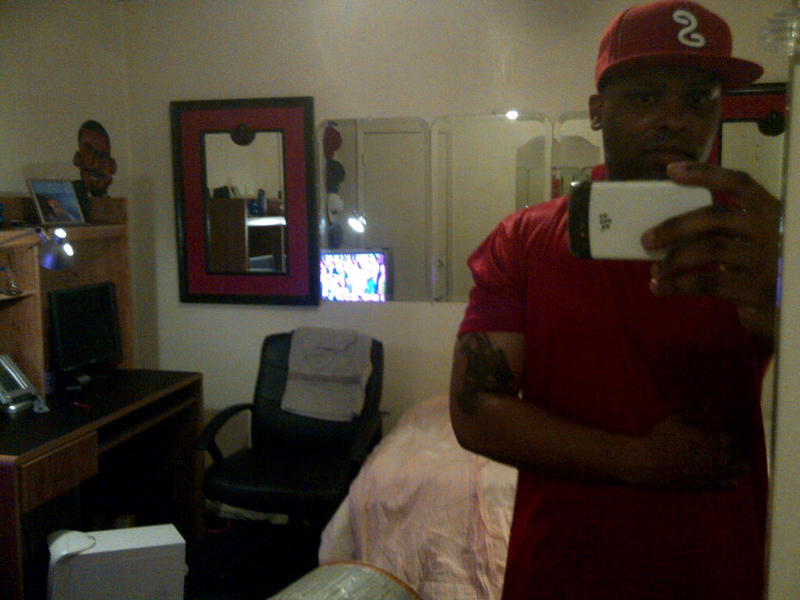 Date this foxy United States man James from High Point US8784