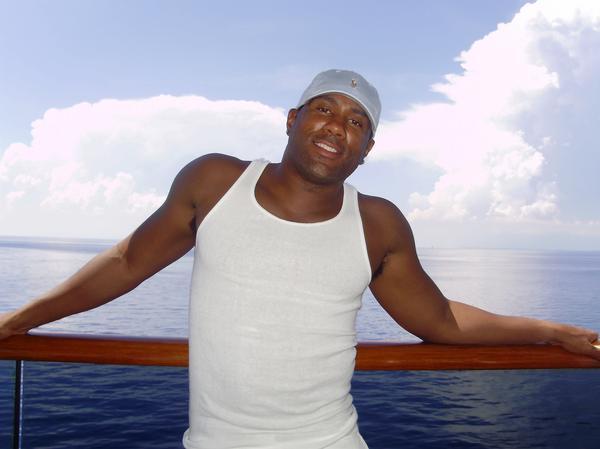 Date this cute United States man Spontaneous from Miami US8822