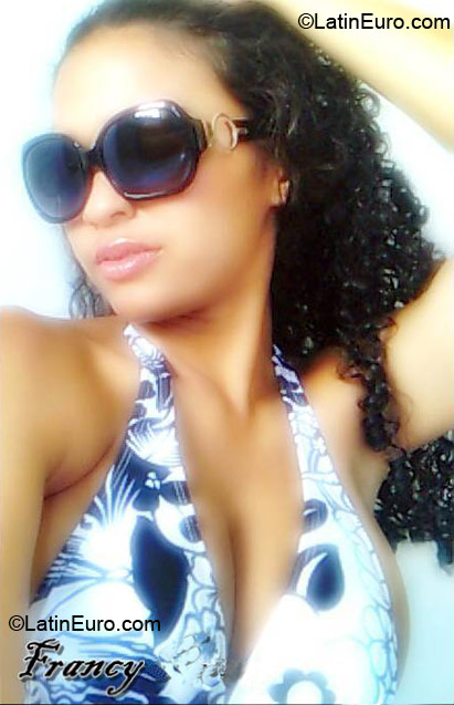 Date this passionate Brazil girl Francy from Natal BR5506