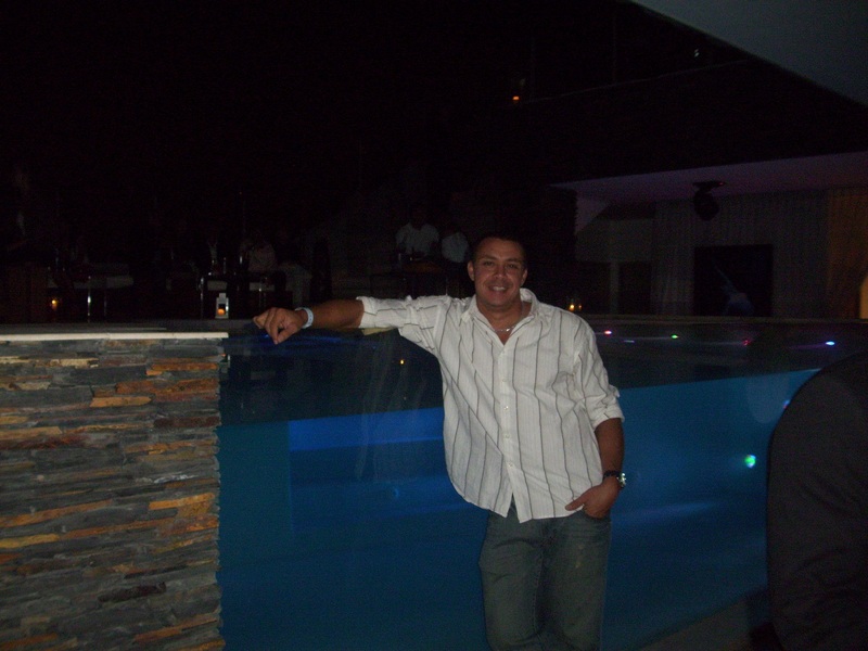 Date this hard body United States man Onvacation from Miami US8894