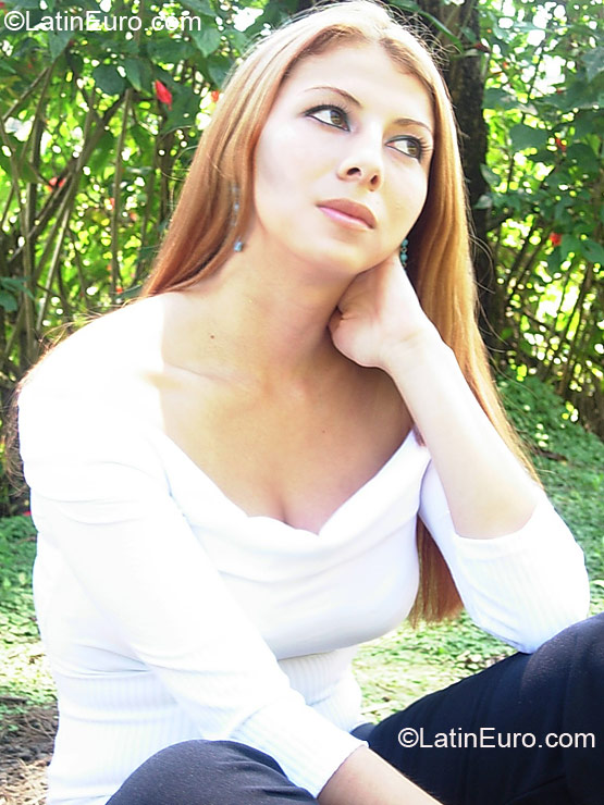 Date this delightful Costa Rica girl Gaby from San Jose CR46