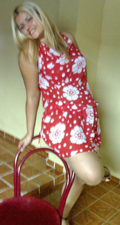 Date this voluptuous Brazil girl Suelly from Belem US9014