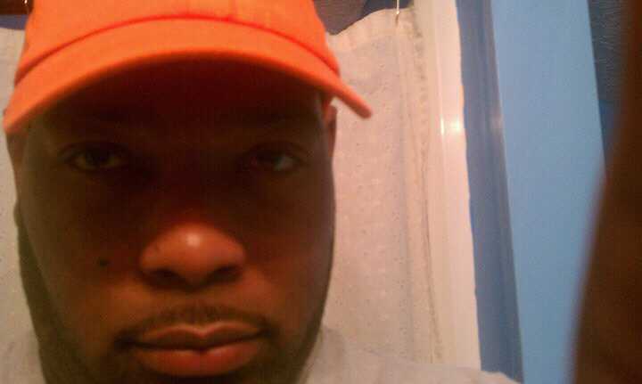 Date this delightful United States man Dante from Cleveland US9028