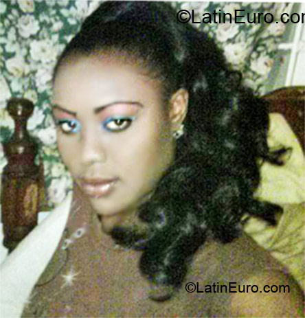 Date this delightful Jamaica girl Miss from kingston JM200