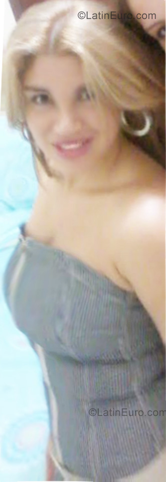 Date this tall Brazil girl Monaiza from Juazeiro BR6258