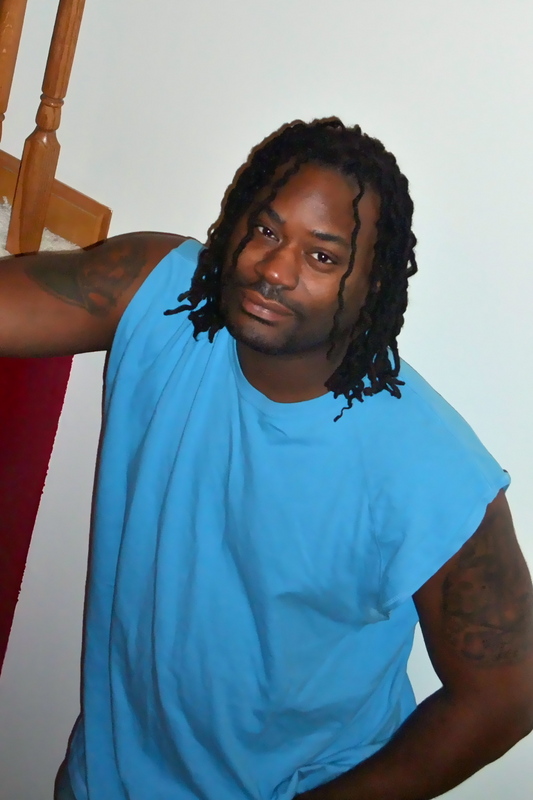Date this sensual United States man Terrance from Bath US9357