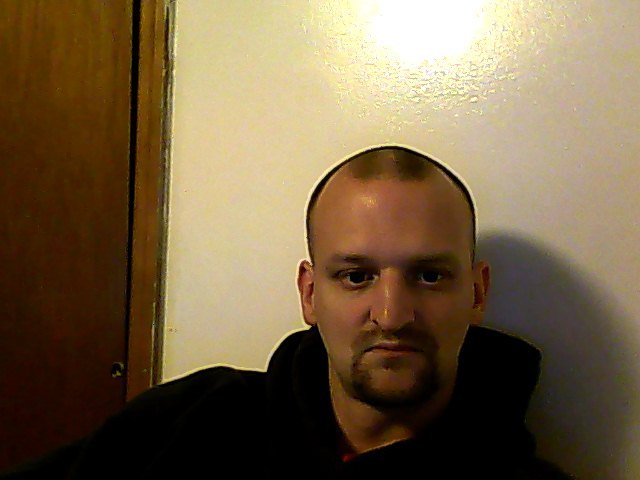 Date this stunning United States man Denis from New Milford US9359