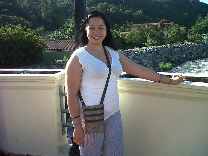 Date this happy Panama girl Yariela from Panamá PA82