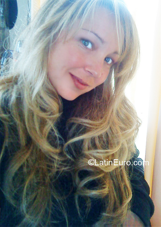 Date this fun Uruguay girl Alis from Monteviedo UY10