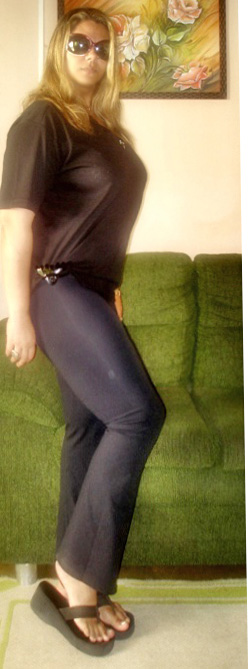 Date this pretty Brazil girl Mariana from Rio De Janeiro BR5137