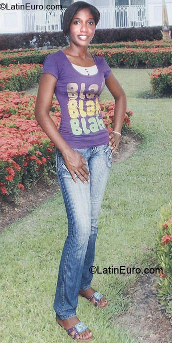 Date this young Jamaica girl Natadeen from May Pen P.O. JM244
