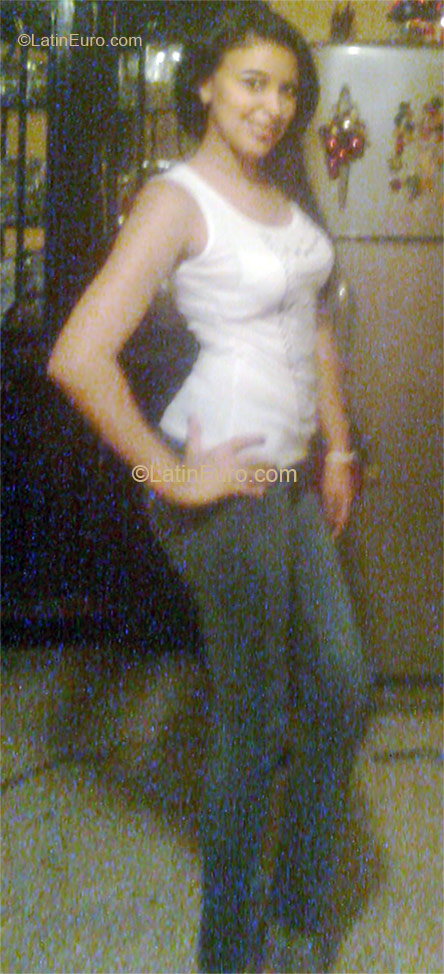 Date this foxy Ecuador girl Lisslas from Guayaquil EC112