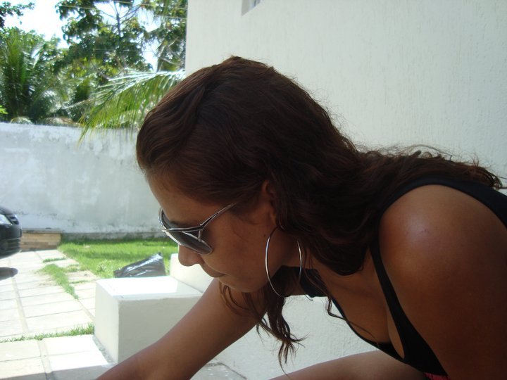 Date this hot Brazil girl Elainecgpb from Campina Grande BR5302