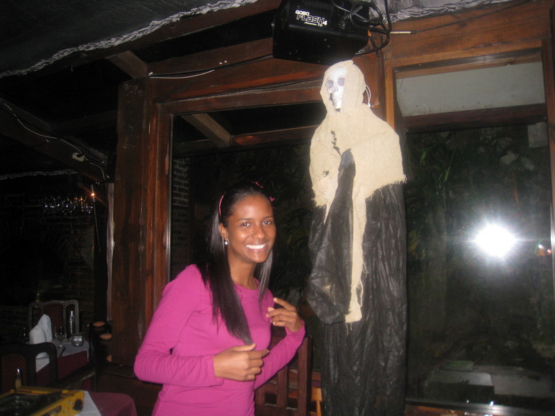 Date this young Costa Rica girl Brenda from Santiago CR88