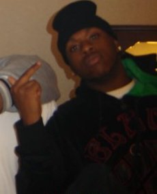 Date this happy United States man QLoveTheLadies from Inkster US9845