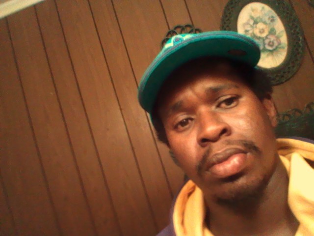 Date this tall United States man Lee from Lafayette US9901