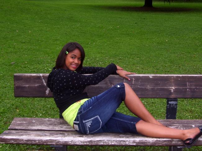 Date this gorgeous United States girl Ubgil from Mn US9921