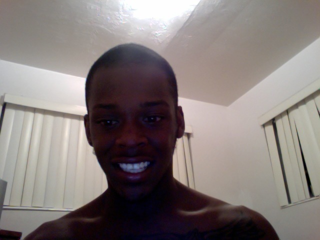 Date this georgeous United States man Tupeezick from Miami US9923