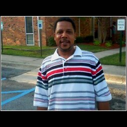 Date this cute United States man Gary from Hillsborough US10017