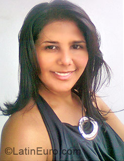 Date this pretty Brazil girl Alessandra from Fortaleza BR5453