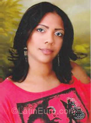 Date this passionate Dominican Republic girl GABIT from Barahona DO7962