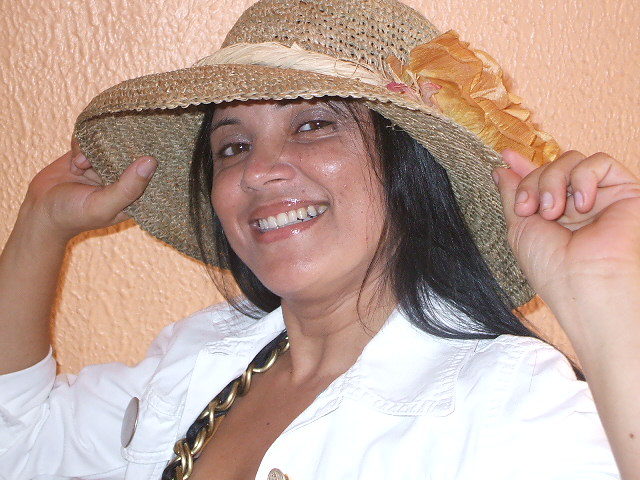 Date this delightful Brazil girl Laura from Fortaleza BR5625