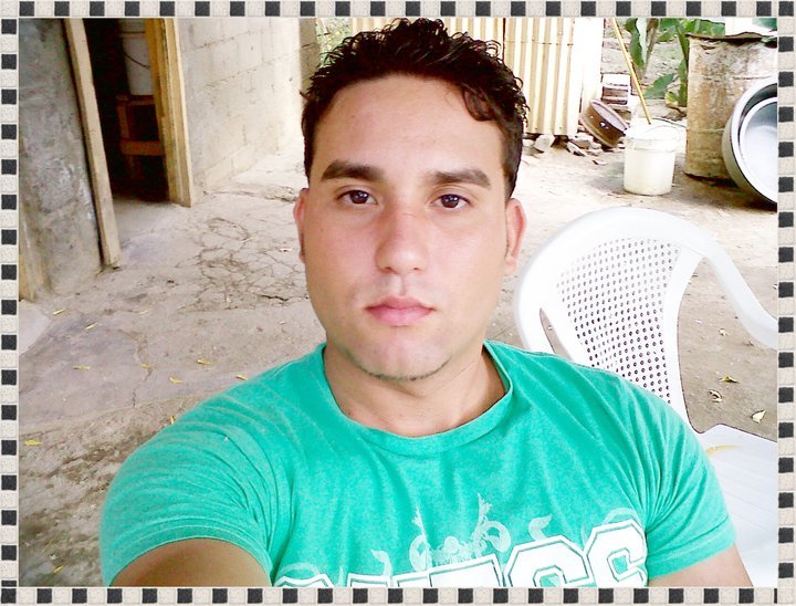 Date this tall Dominican Republic man Onassis alberto from Santo Domingo DO8000