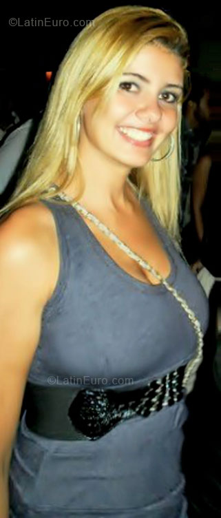 Date this exotic Brazil girl Aline from Manhumirim BR5692