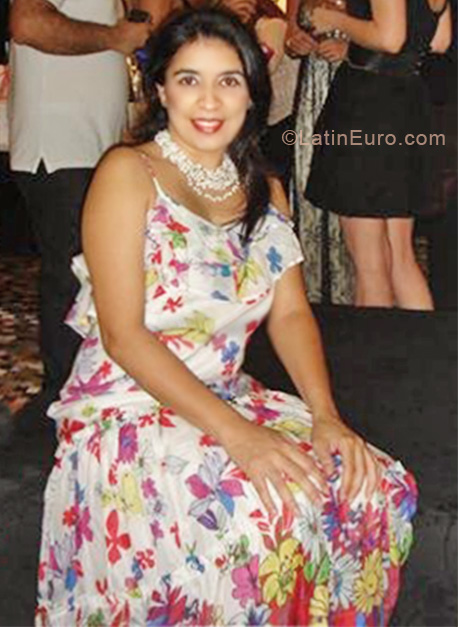 Date this foxy Brazil girl Magda from Joao Pessoa BR5784