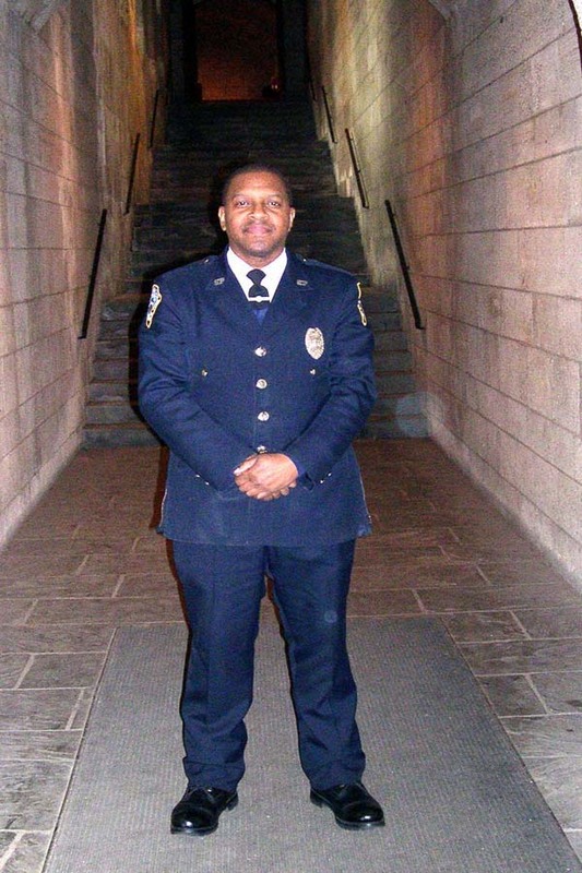 Date this sultry United States man DOC from Ny BR5792