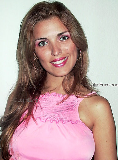 Date this stunning Spain girl Ebelise from Zaragoza ES196