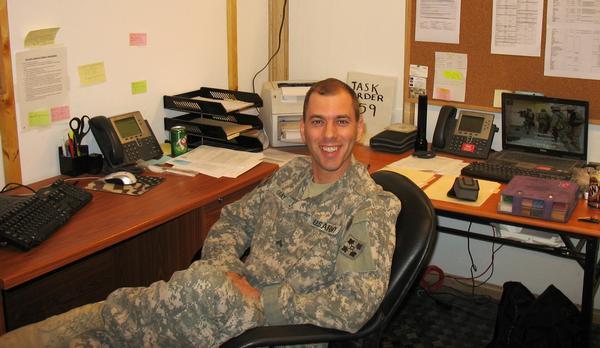 Date this sultry United States man Robert from Usa US10726