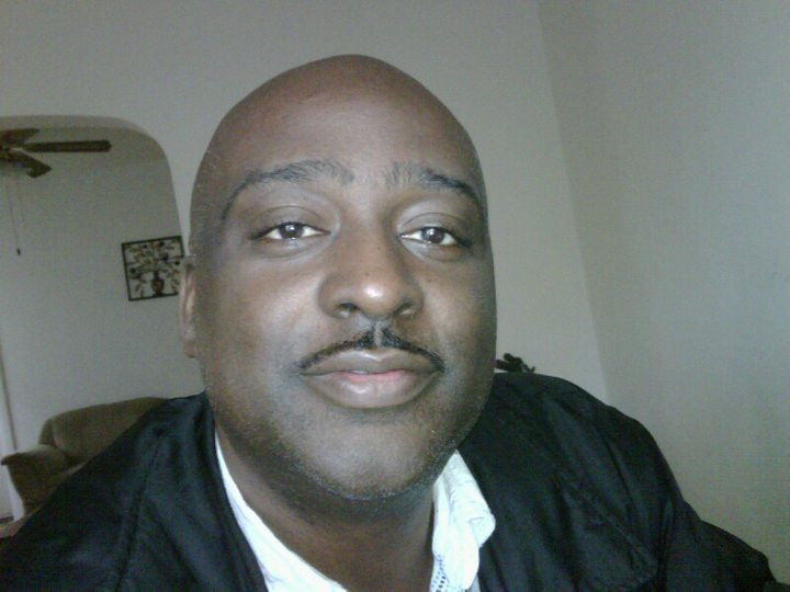 Date this lovely United States man Darren from Attleboro US10874