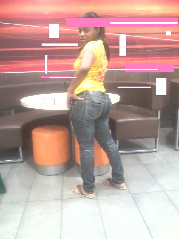 Date this nice looking United States girl PNKY from Dallas US11036