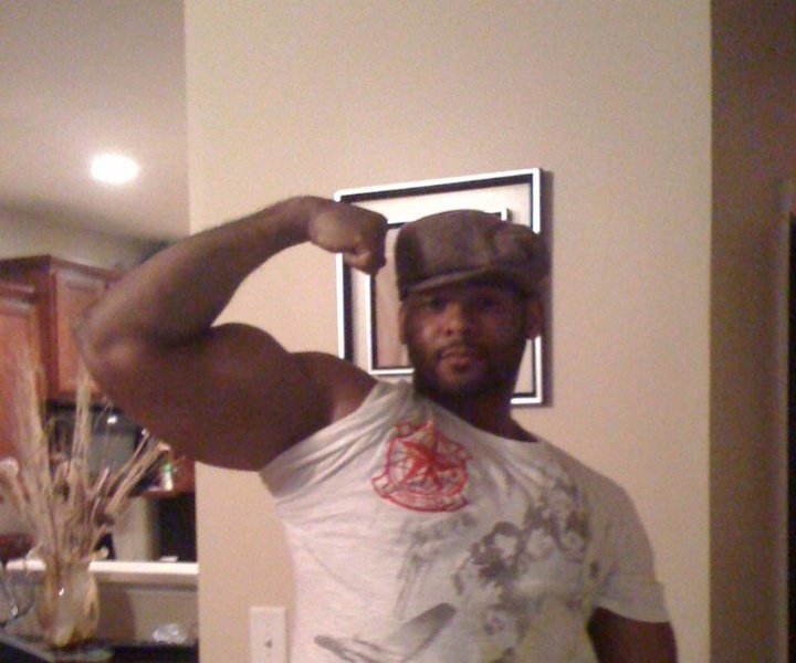 Date this hard body United States man Computerman2000 from Atlanta US11089