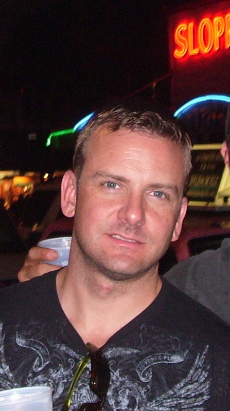 Date this voluptuous United States man JETSGREEN50 from Orlando US11096