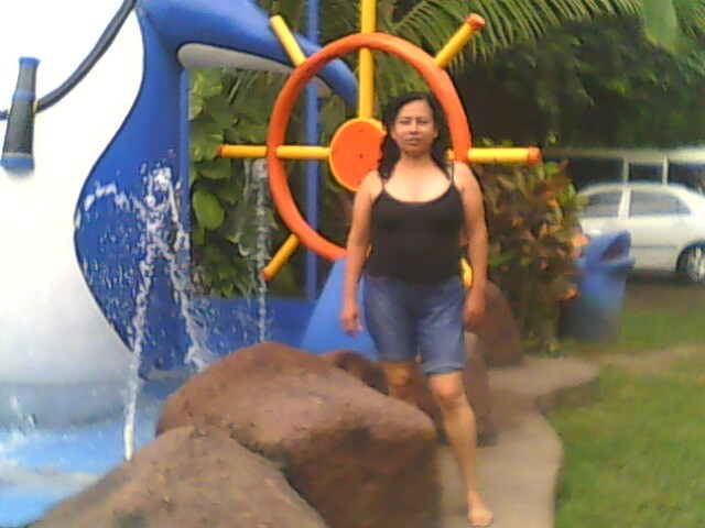 Date this tall El Salvador girl Pati450 from San Salvador US11154