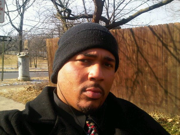 Date this happy United States man Bigade24 from Kansas City US11158