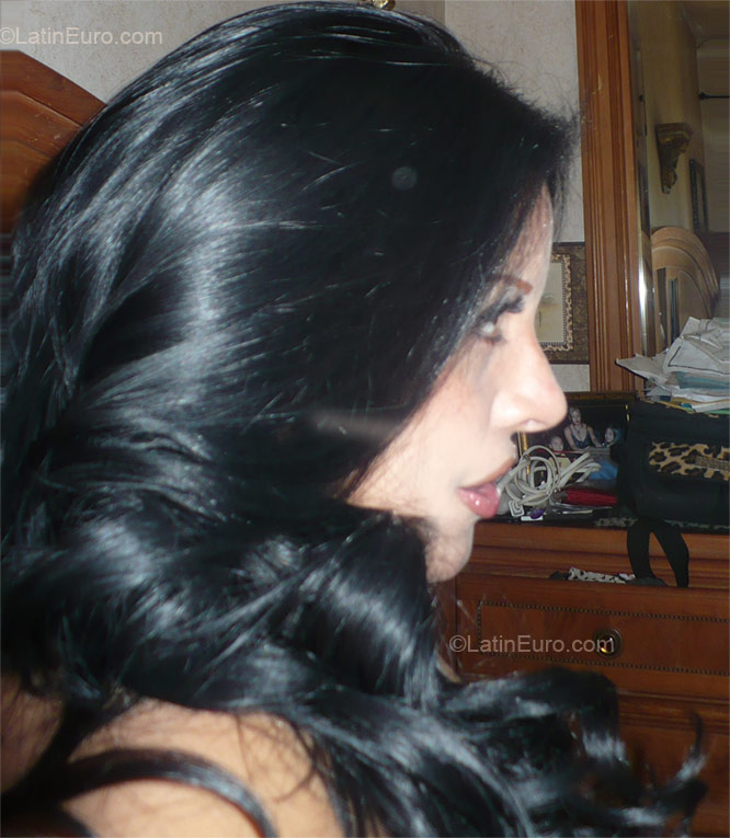 Date this happy Mexico girl Cecilia from Torreon MX378