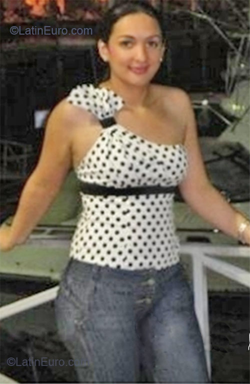 Date this passionate Panama girl Argemi from Panama City PA141