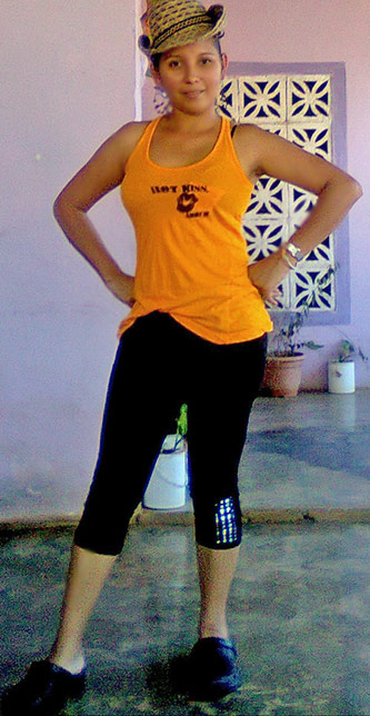 Date this fun Panama girl Iris from David PA156