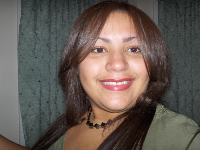 Date this georgeous United States girl Aneika from Cambridge US11428